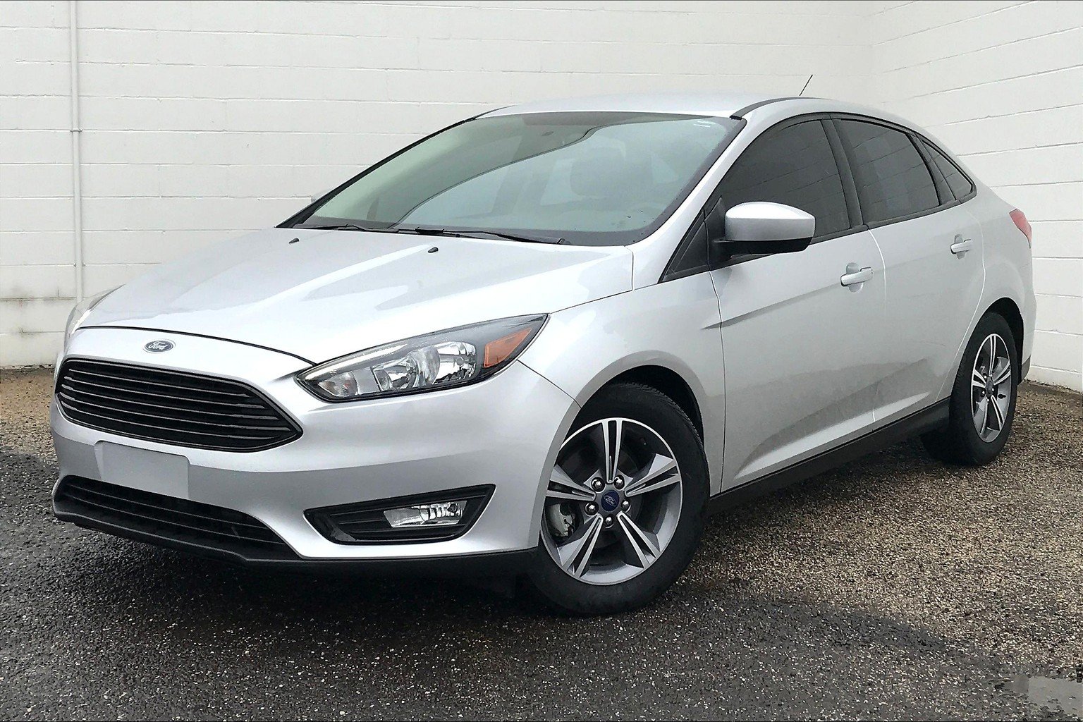 Pre-Owned 2018 Ford Focus SE 4D Sedan in Morton #203655 | Mike Murphy Ford