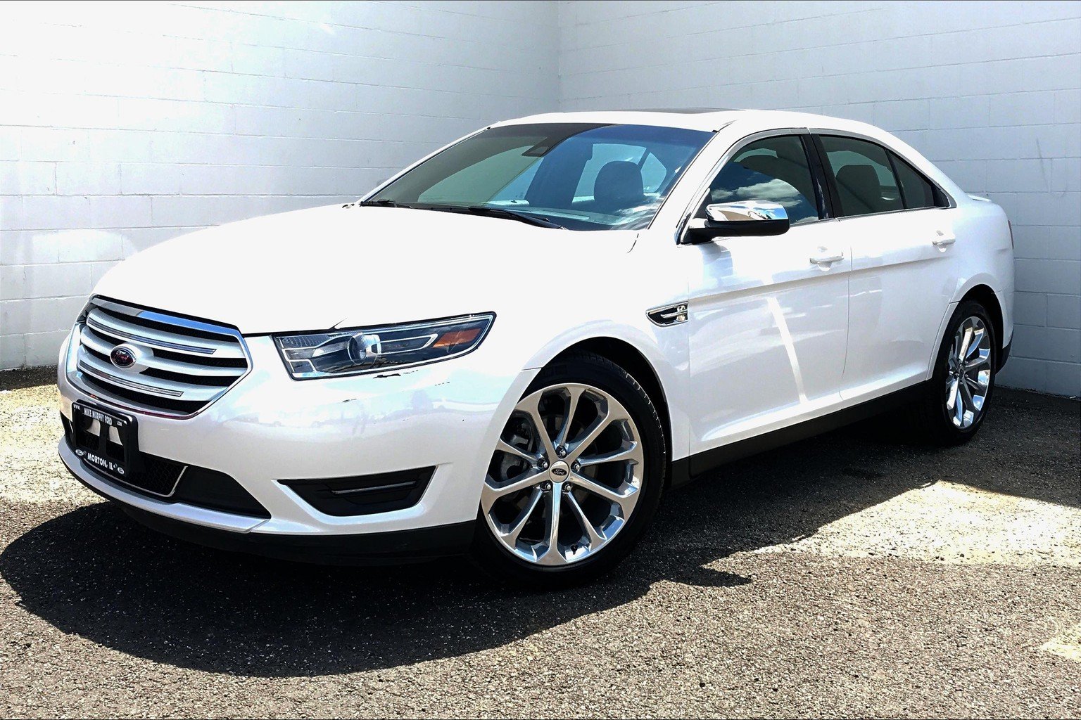 Pre-Owned 2018 Ford Taurus Limited AWD 4dr Car in Morton #132967 | Mike ...