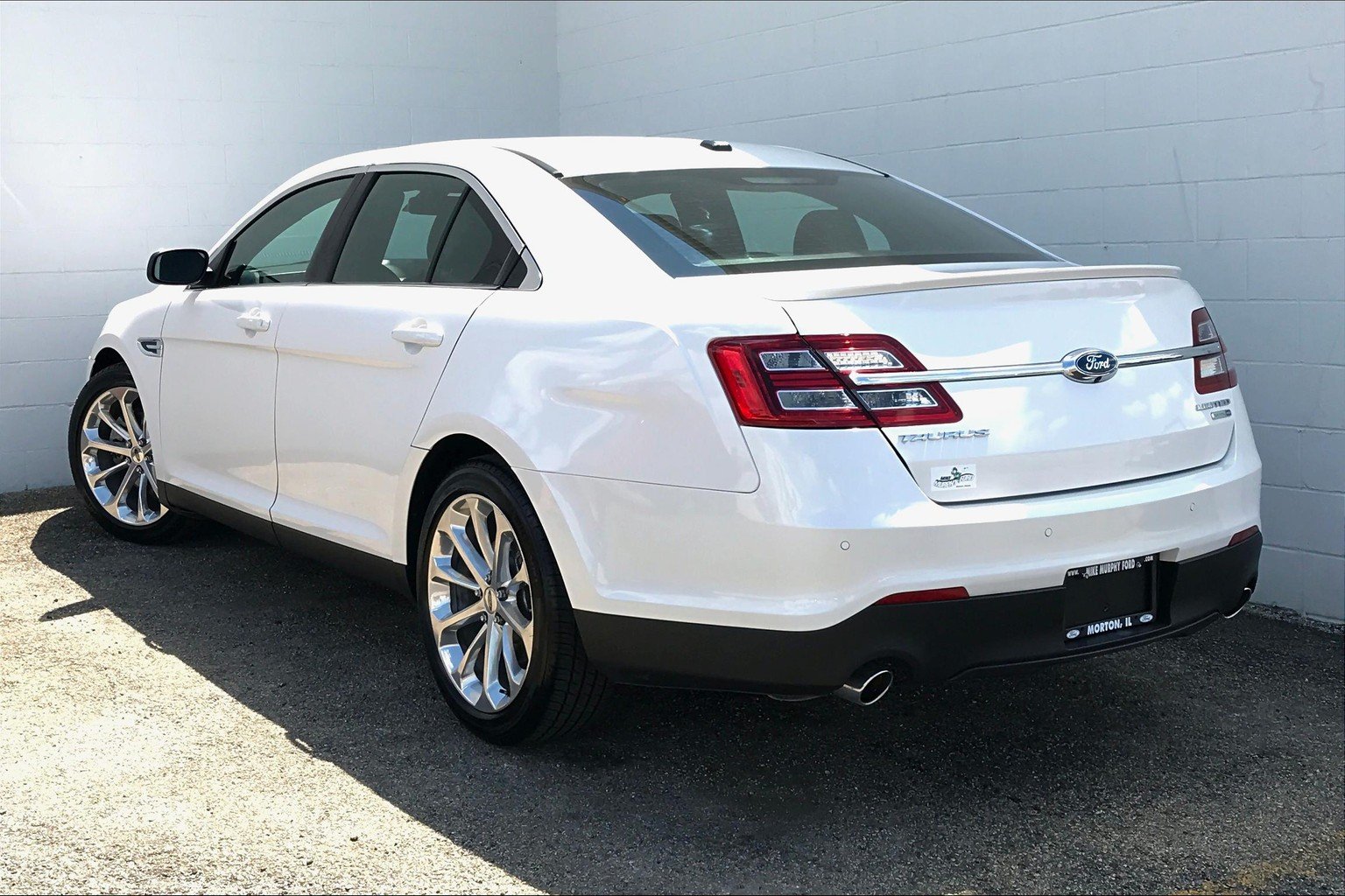 Pre-Owned 2018 Ford Taurus Limited AWD 4dr Car in Morton #132967 | Mike ...