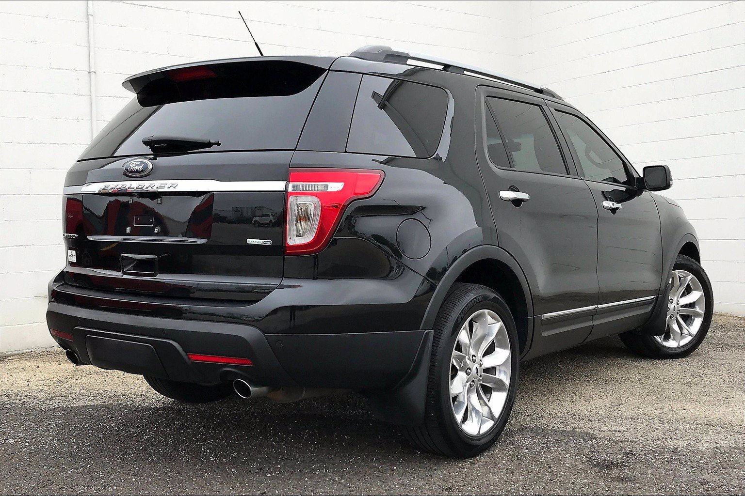 2015 ford explorer limited edition horsepower