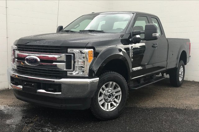 Pre-Owned 2017 Ford Super Duty F-250 SRW XL Extended Cab Pickup in ...