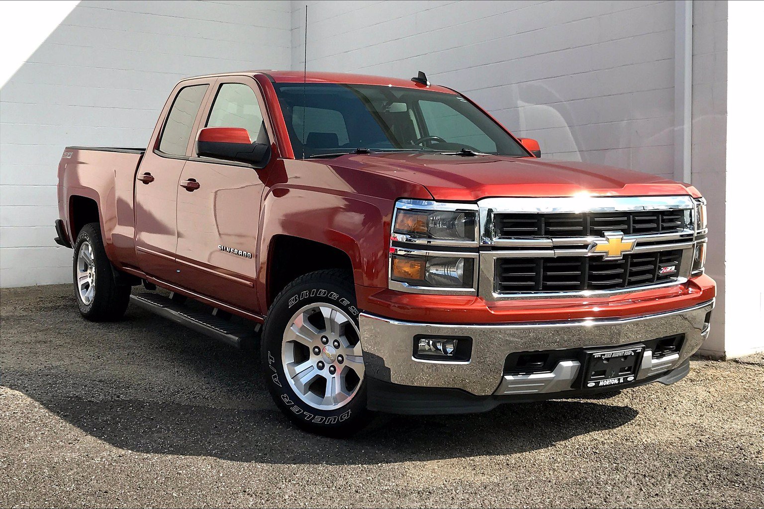 Pre-Owned 2015 Chevrolet Silverado 1500 4WD Double Cab 143.5 LT w/2LT