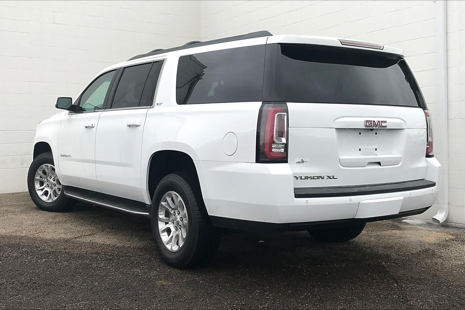 Pre-Owned-2019-GMC-Yukon-XL-4WD-4dr-SLT-4D-Sport-Utility-...