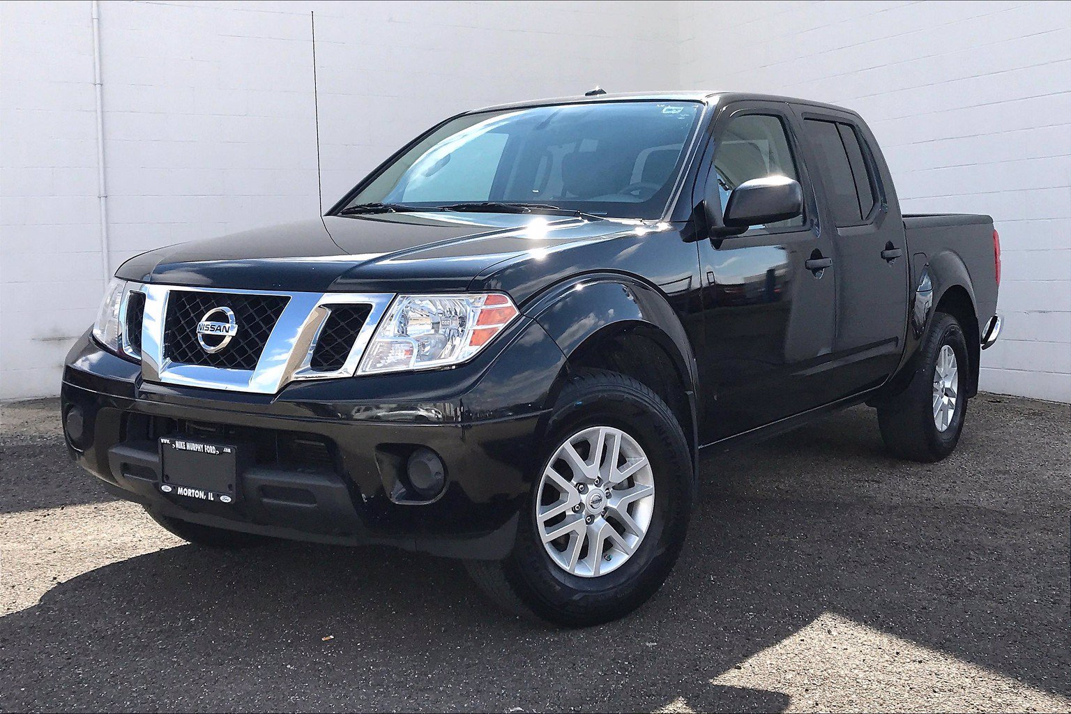 Pre-owned 2017 Nissan Frontier Sv 4d Crew Cab In Morton #768792 