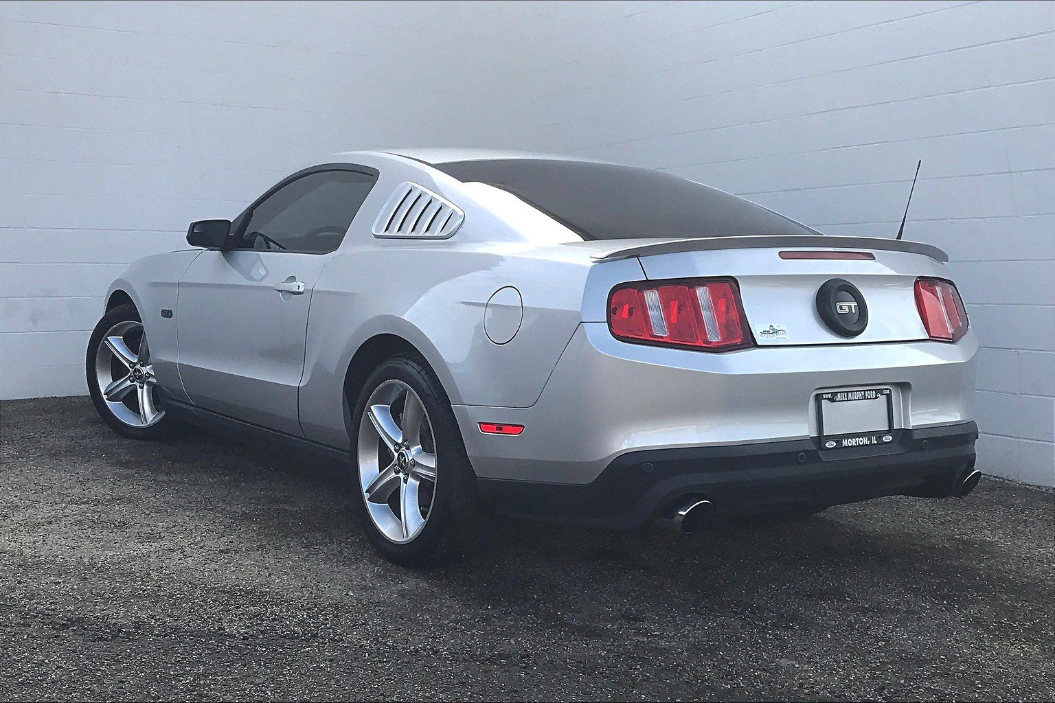 Ford mustang gt 2012