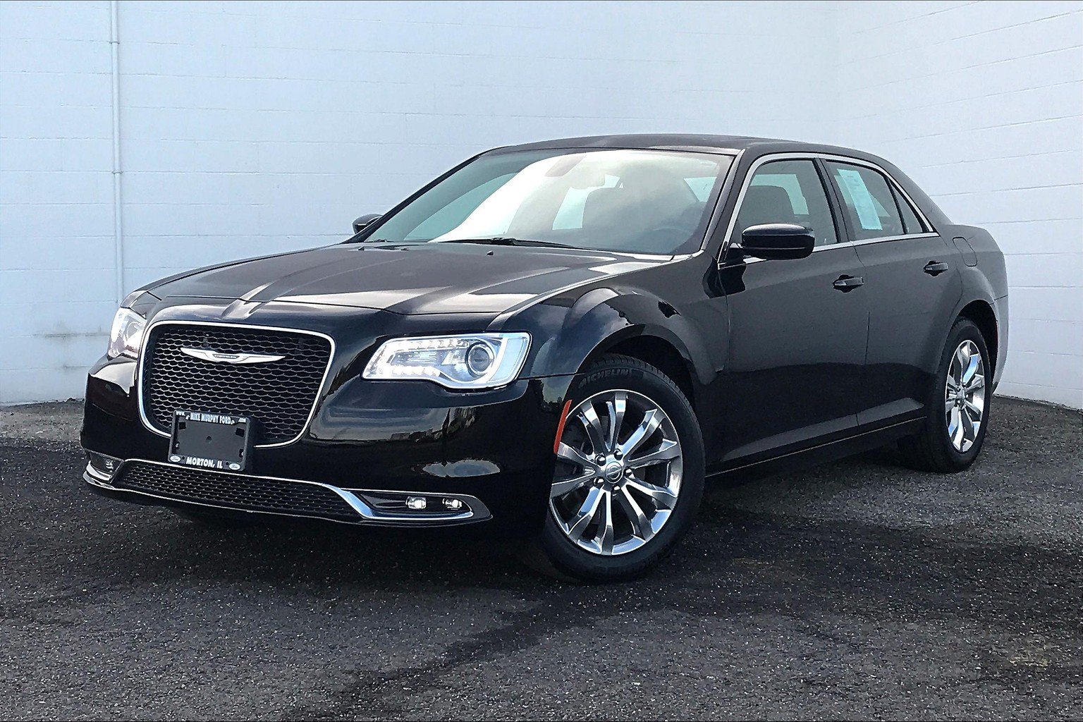 PreOwned 2016 Chrysler 300 4dr Sdn Anniversary Edition