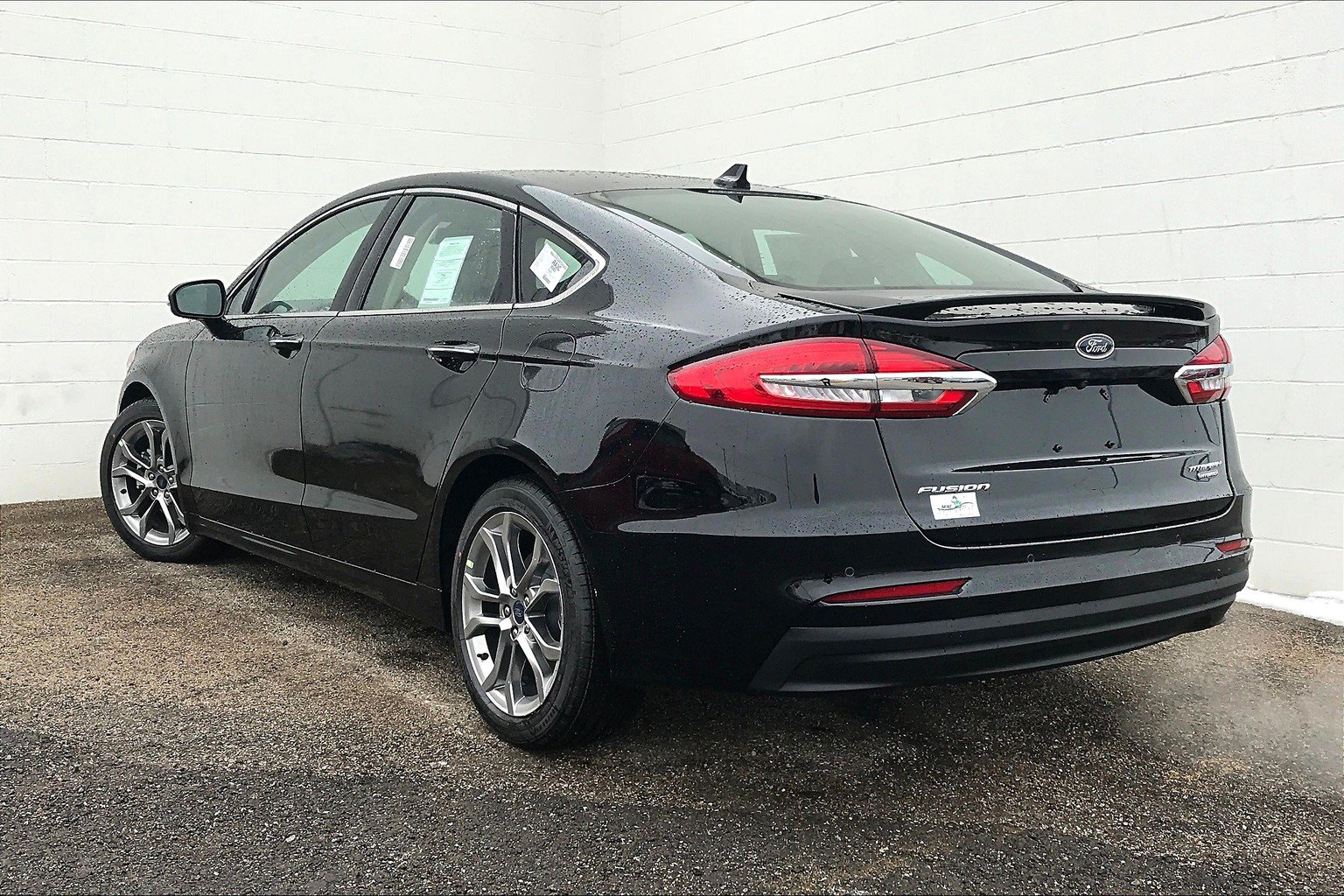 Ford fusion hybrid titanium