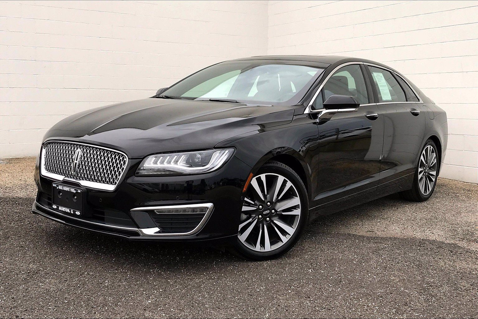 Pre Owned 2019 Lincoln Mkz Reserve Ii Fwd 4d Sedan In Morton 623969