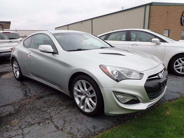PreOwned 2013 Hyundai Genesis Coupe 3.8 Grand Touring 2dr