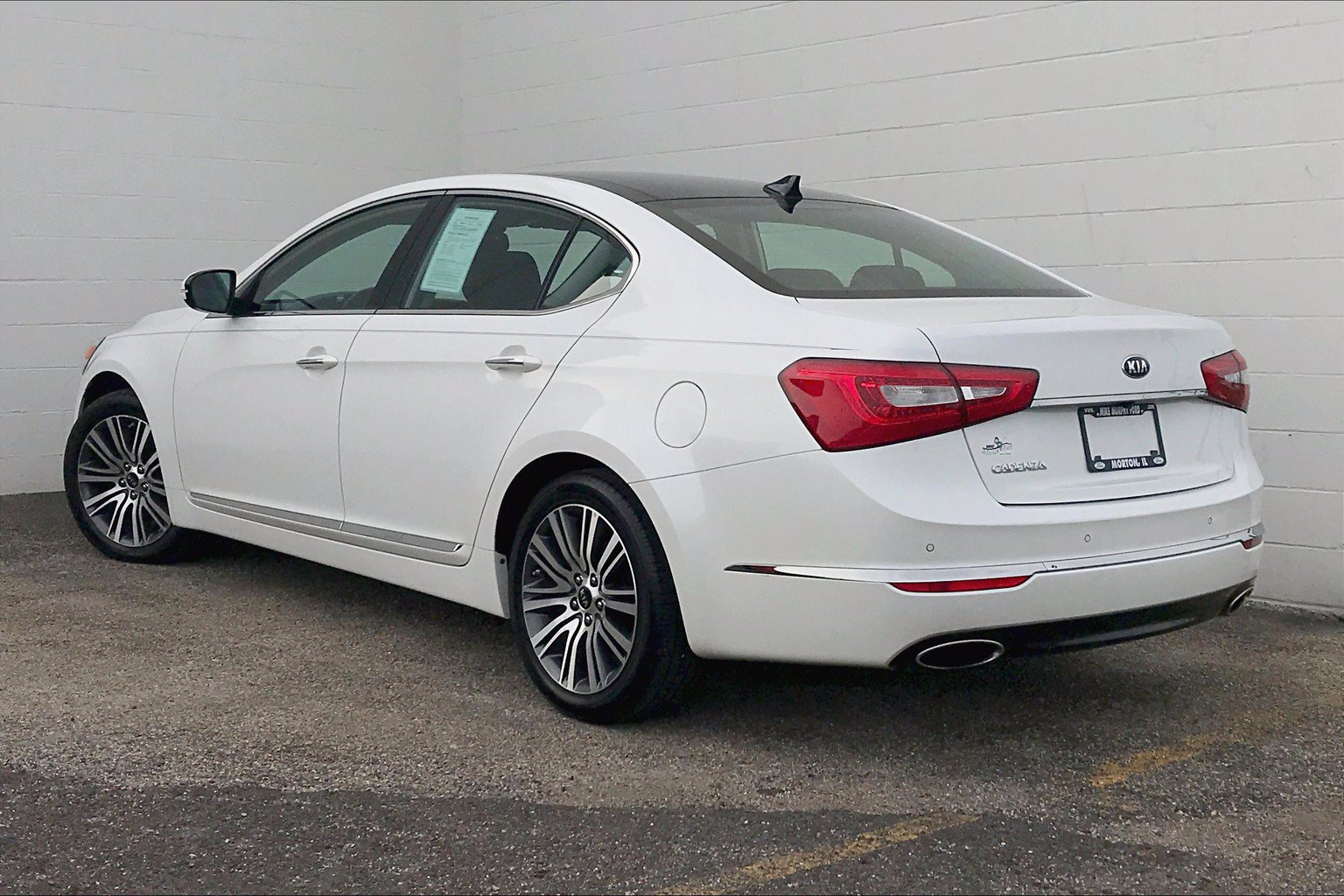 Kia cadenza 2015